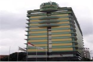 Treva International Hotel Джакарта Екстериор снимка